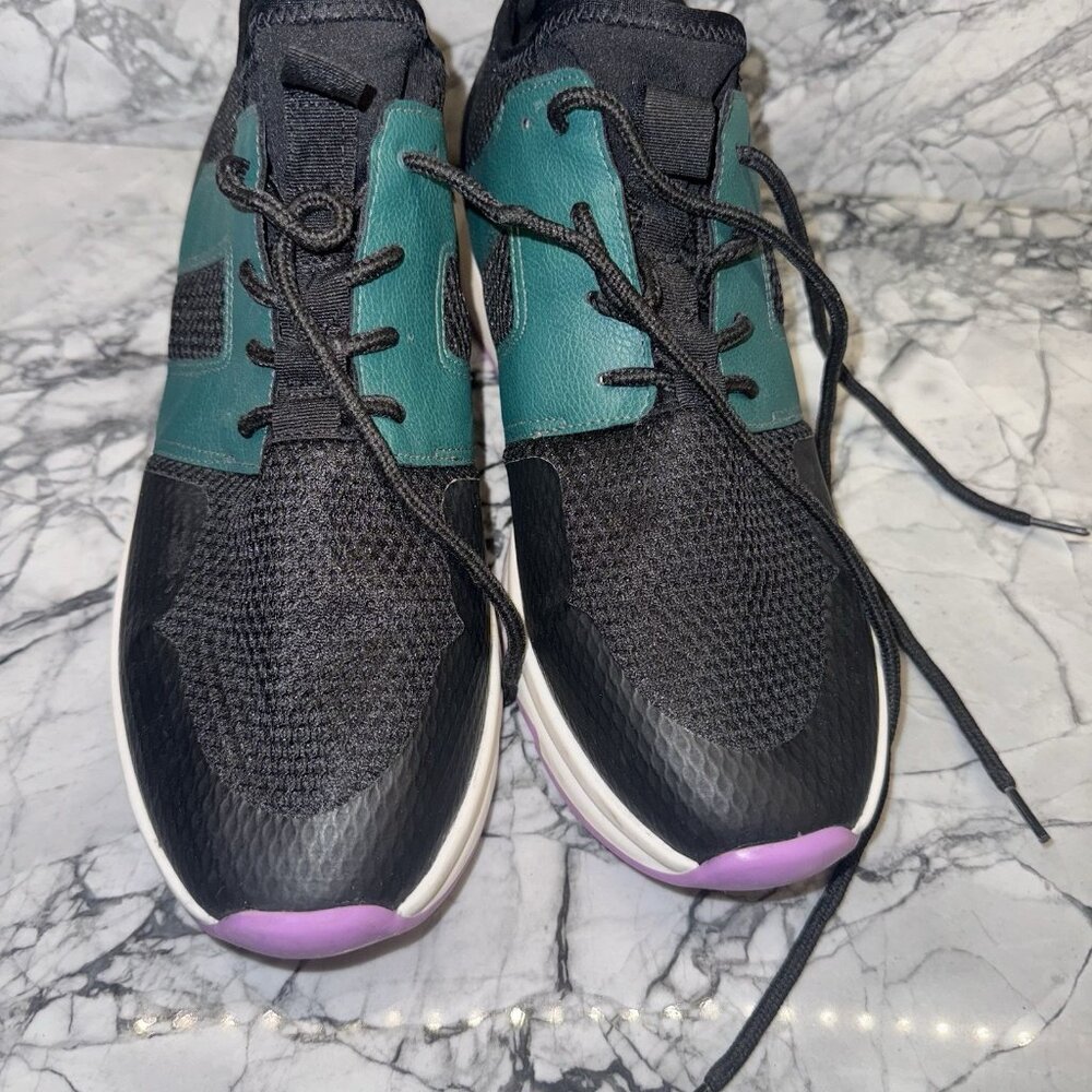 Gianni Bini Size 8.5 Women’s Finish-Line Black Athletic Shoes View 2